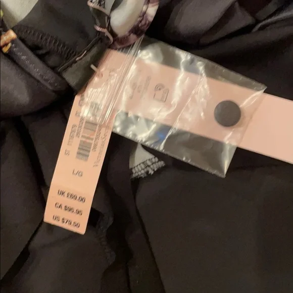 NWT! Victoria's Secret Satin Bodysuit - Picture 7 of 7